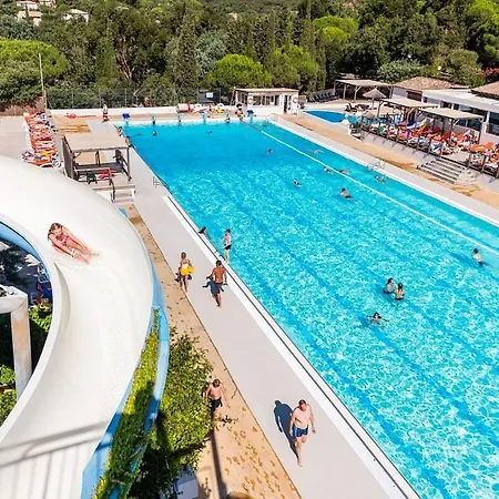 Camping Domaine Des Naiades Grimaud