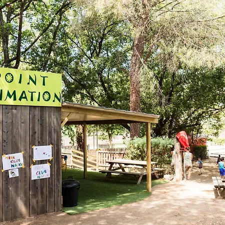 Domaine Des Naiades Camping