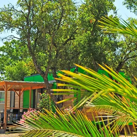Domaine Des Naiades Camping