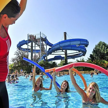 Domaine Des Naiades Camping