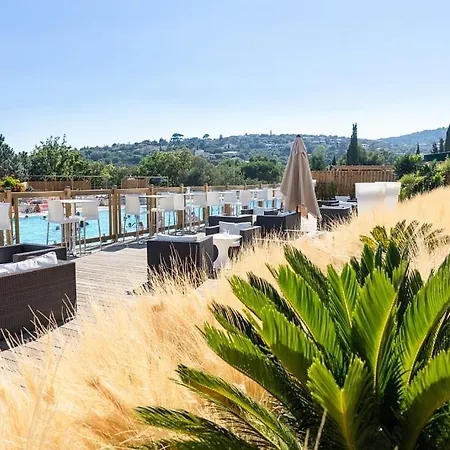 Camping Domaine Des Naiades Grimaud
