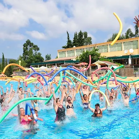 Camping Domaine Des Naiades Grimaud
