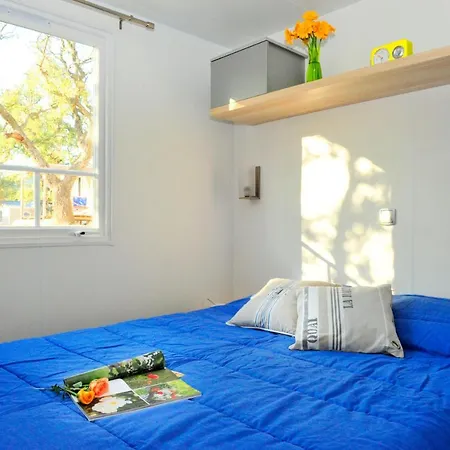 Domaine Des Naiades Camping 4*
